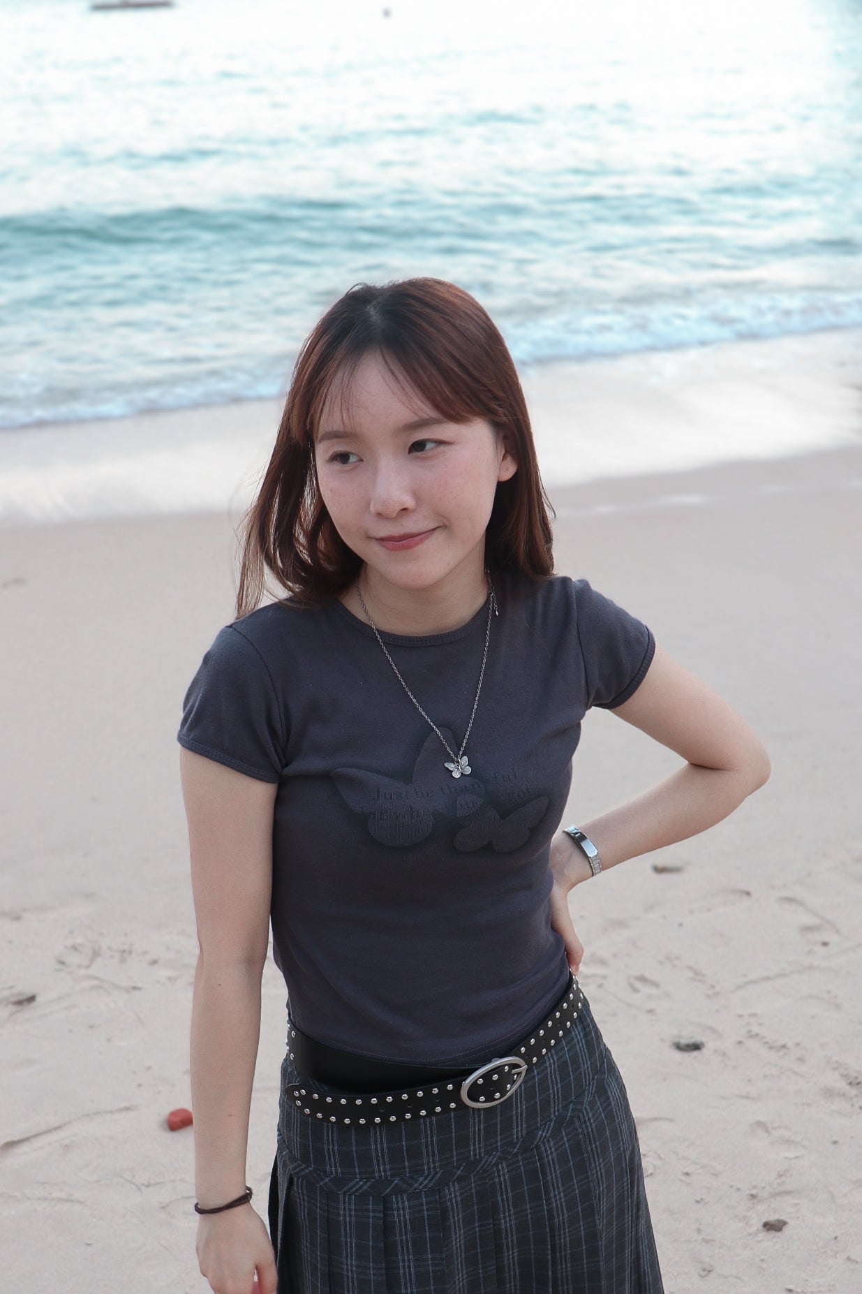 Butterfly Slim-Cut Tee ( Charcoal )