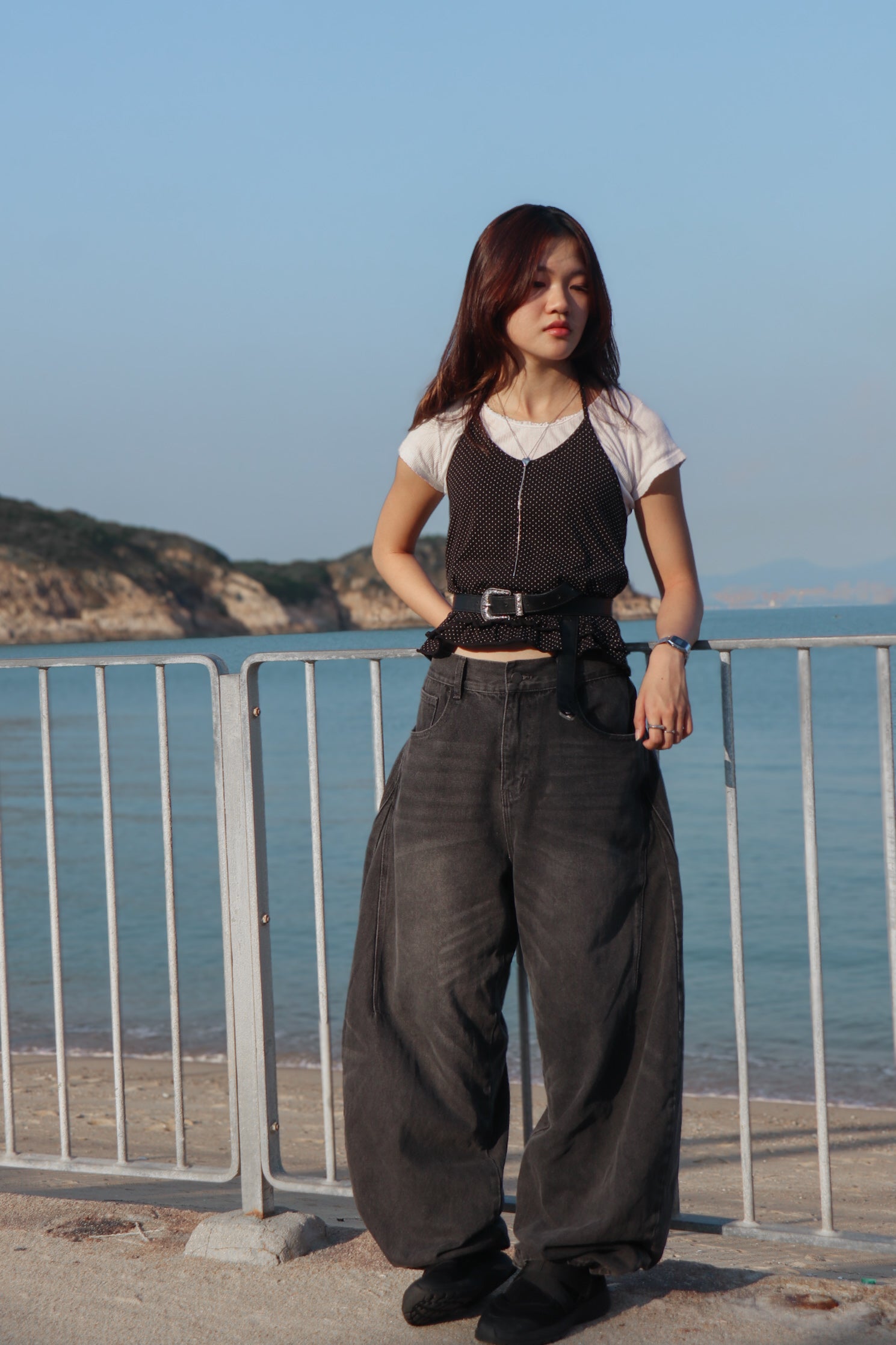 Side Barrel Jeans ( Charcoal )
