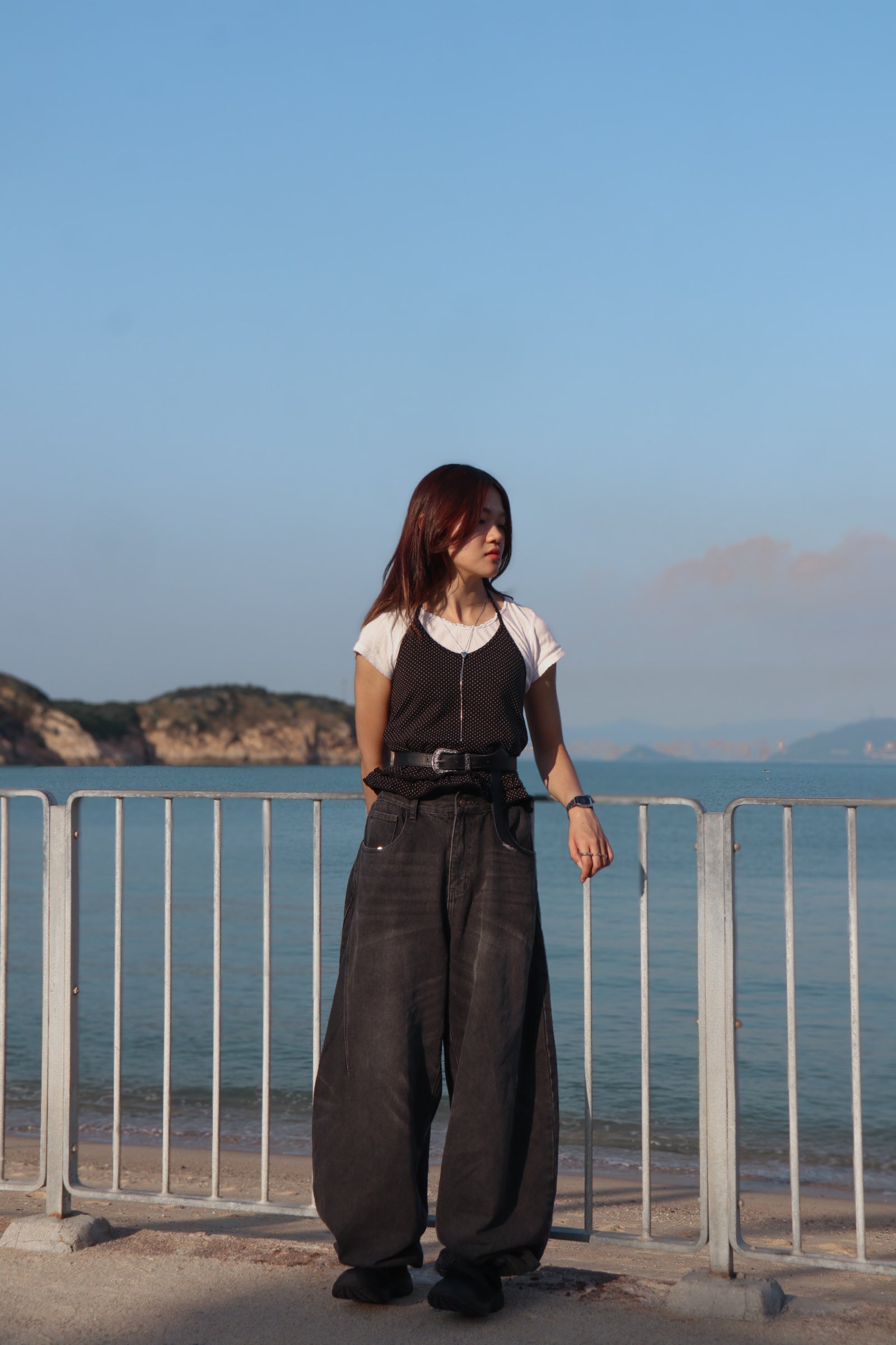 Side Barrel Jeans ( Charcoal )