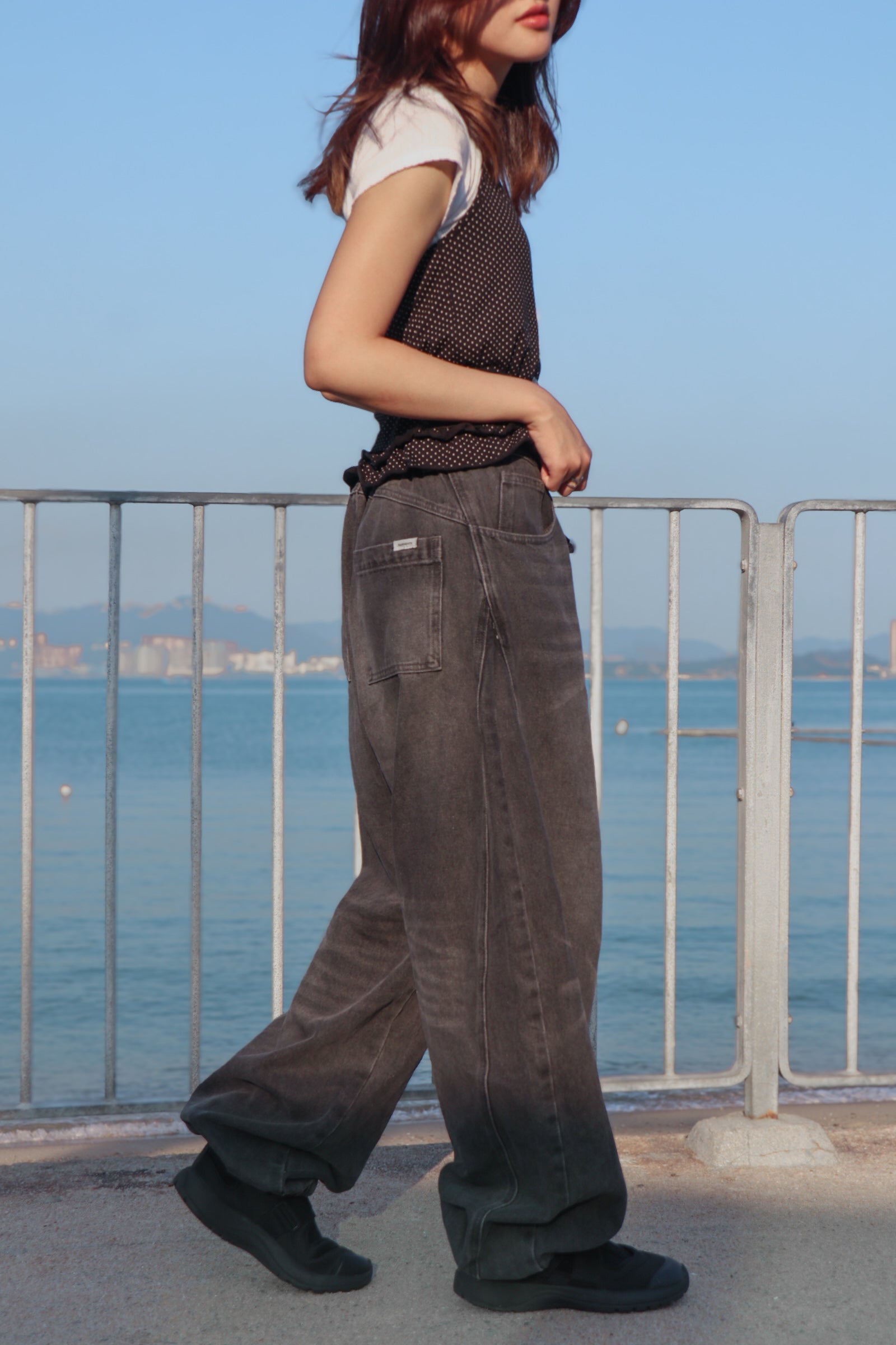 Side Barrel Jeans ( Charcoal )